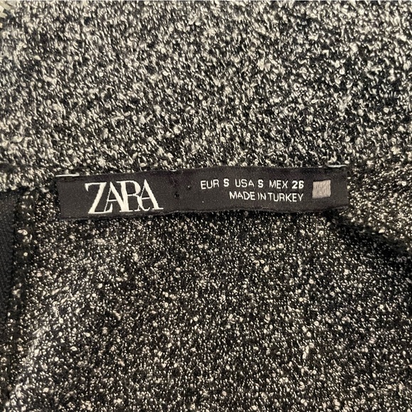 Zara Grey Boucle Sweater with Exposed Back Zipper VGUC - Picture 12 of 13